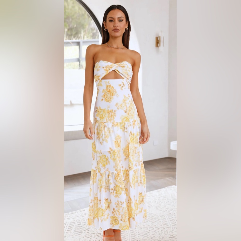 Hello Molly Yellow Floral Strapless Annita Maxi Dress - S
